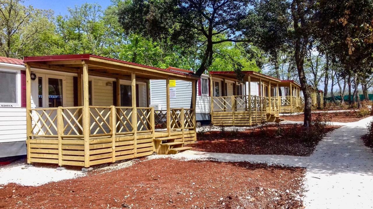 Victoria Mobilehome In Solaris Fkk Naturist Camping Resort Poreč Kültér fotó