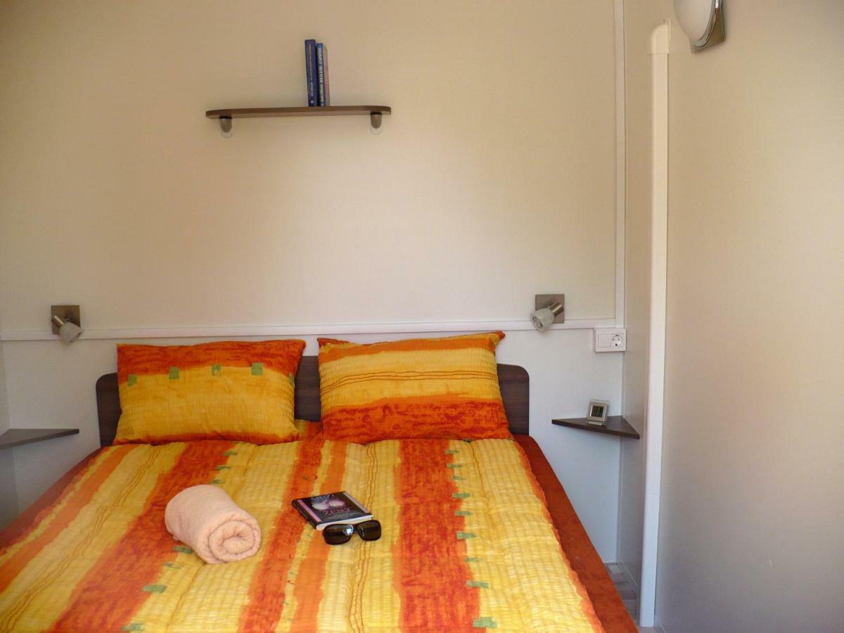 Victoria Mobilehome In Solaris Fkk Naturist Camping Resort Poreč Kültér fotó